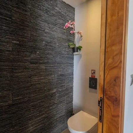 Satin Svi1 By Interhome * Aya Napa